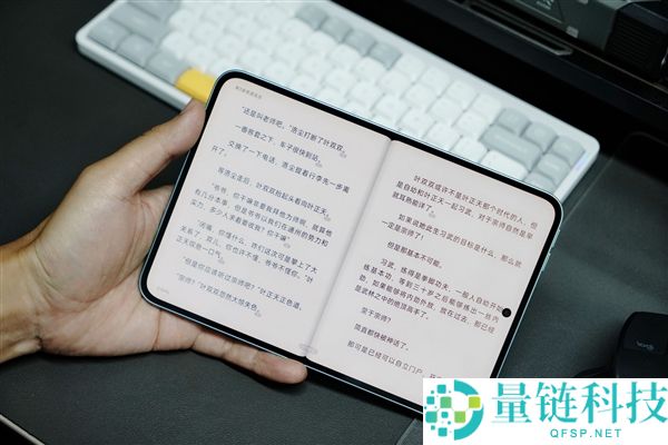 首款骁龙 8 Gen5 小平板！OPPO Pad Mini 高清图赏：性能与便携的完美平衡