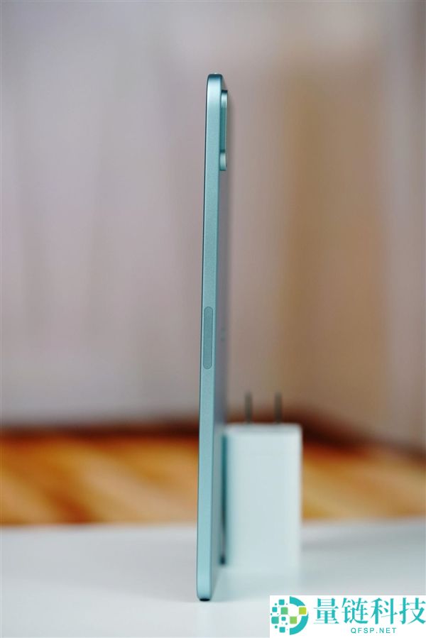 首款骁龙 8 Gen5 小平板！OPPO Pad Mini 高清图赏：性能与便携的完美平衡