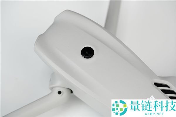 年轻人第一台航拍机：大疆 DJI Lito X1 无人机深度图赏