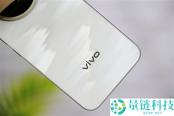 vivo Y600 Pro 图赏：首款万级大电池手机震撼登场