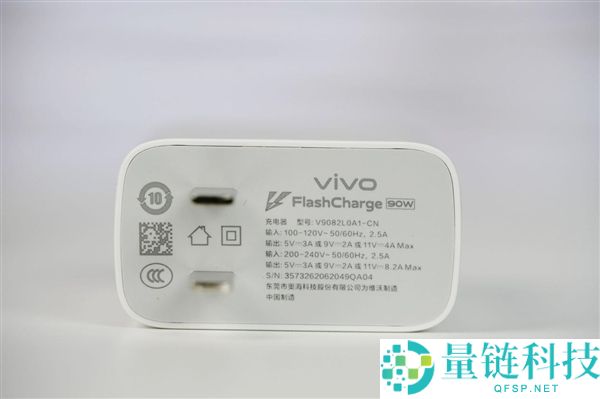 vivo Y600 Pro 图赏：首款万级大电池手机震撼登场