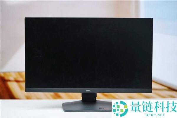 影驰 RTX 5070 星曜 LUNA OC 图赏：镜面背板设计惊艳亮相