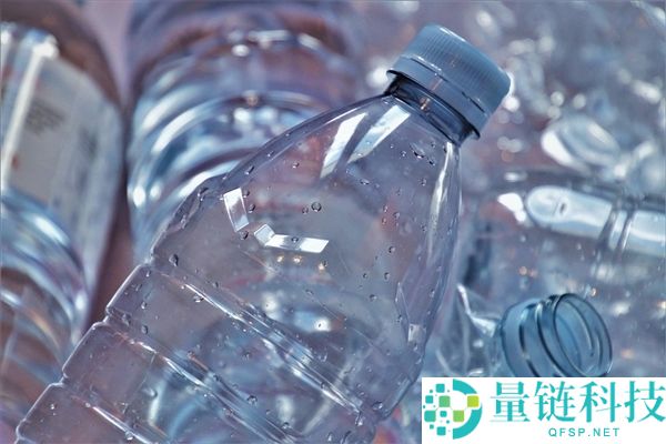 警惕“塑料刀片”划伤肠道推高癌症复发！很多人天天都在吃