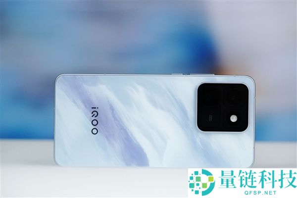 全球首发天玑 9500！iQOO 15T Monster 高清图赏：性能怪兽来了