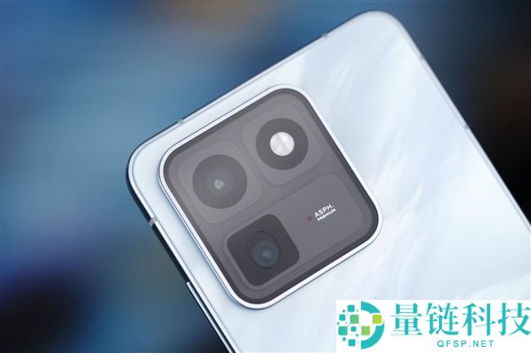 全球首发天玑 9500！iQOO 15T Monster 高清图赏：性能怪兽来了