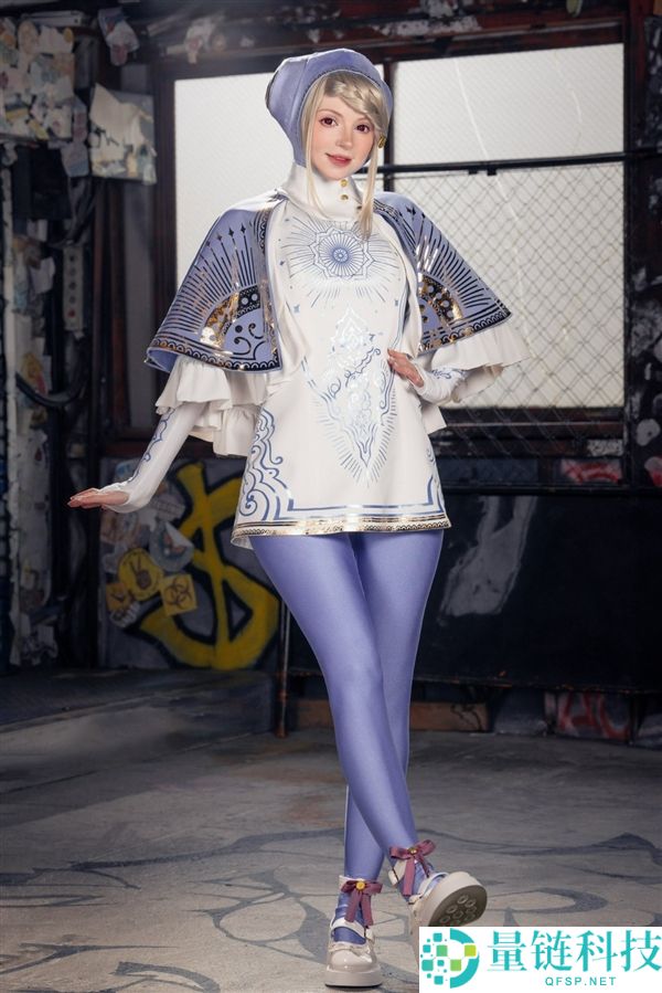 阿什莉体模《漫威争锋》泳装Cosplay美图：军帽礼服尽显魅力
