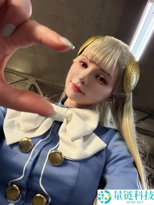 阿什莉体模《漫威争锋》泳装Cosplay美图：军帽礼服尽显魅力