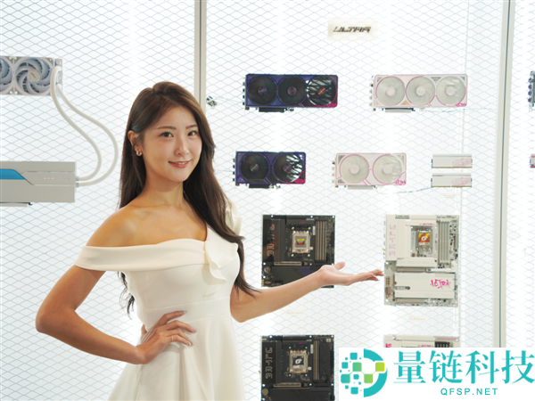 七彩虹iGame X870E白火神主板评测：轻松解决SSD与GPU带宽瓶颈