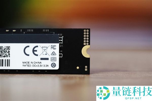 雷克沙NM1090 Pro 8TB SSD评测:快速14400MB/s传输速度图赏