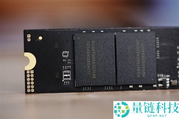 雷克沙NM1090 Pro 8TB SSD评测:快速14400MB/s传输速度图赏