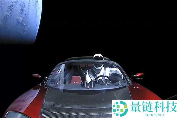 马斯克透露：我的特斯拉正穿梭火星与地球之间，预计飞行至少1000万年
