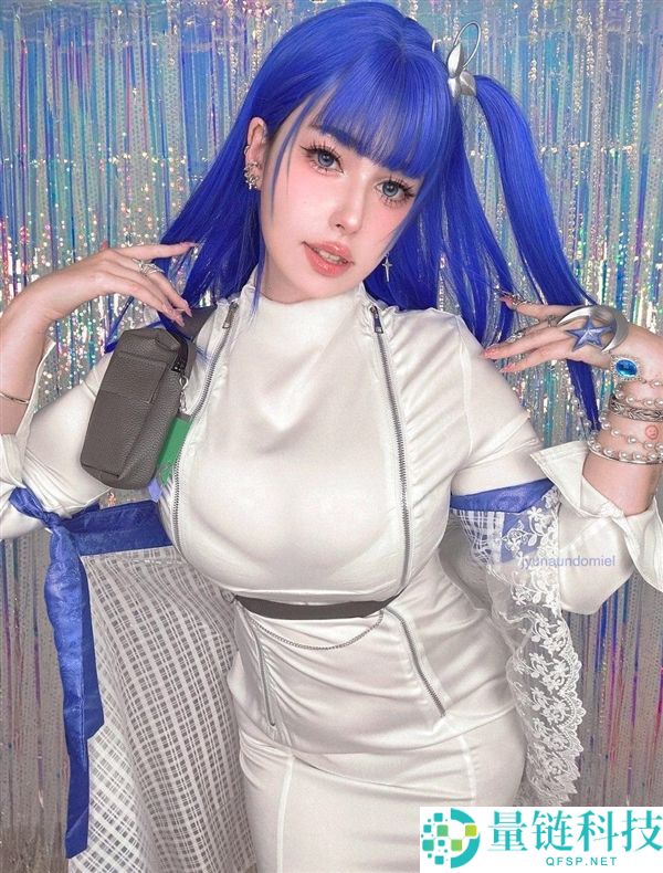 《剑星：血雨》新女主Cosplay美图展示，绝美小姐姐身材出众