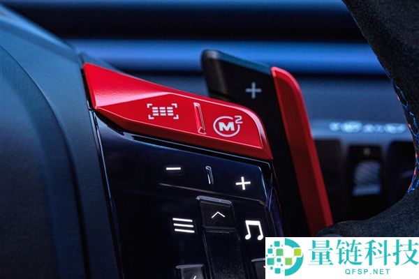 宝马M新世代观点车全球首发:四机电系统与原厂防滚架的强劲性能解析