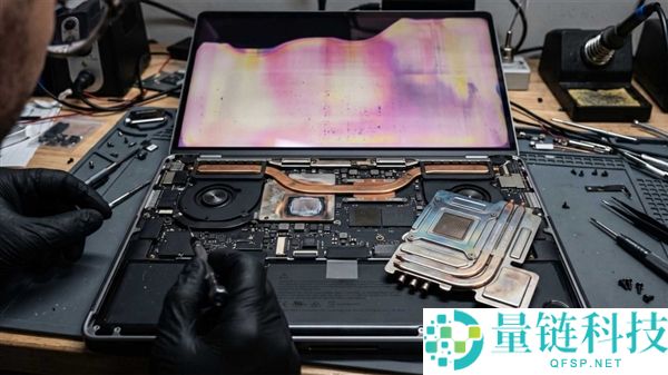 苹果MacBook Pro屏幕变色原因：芯片温度超过100℃的极限负载解析