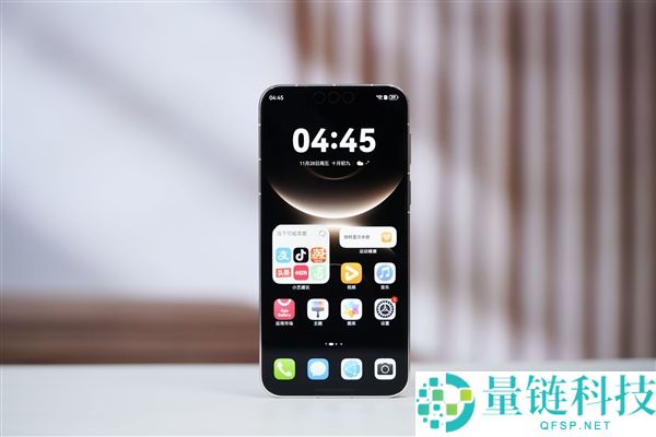 华为Mate 80系列销量突破670万台，单周新增超21万部