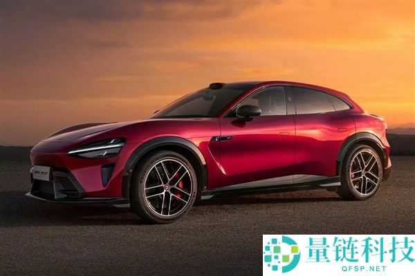 小米YU7规范版与YU7 GT直播测试：雷军亲自挑战八项测试全纪录