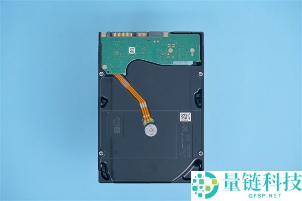 我国机械硬盘国产化滞后，预计2028年每TB价格将上涨至200元以上