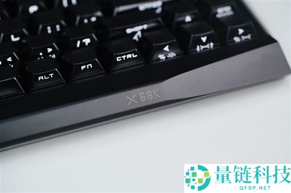 微星X86K磁轴机械键盘图赏：0.01mm精准调行程的极致体验