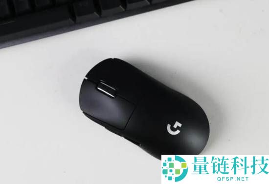 PC游戏：键鼠与手柄的沉溺感与精度对比分析