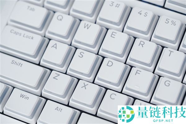 清晰段落感：ikbc 98S三模RGB极地狐轴键盘详尽图赏