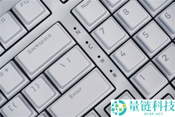 清晰段落感：ikbc 98S三模RGB极地狐轴键盘详尽图赏