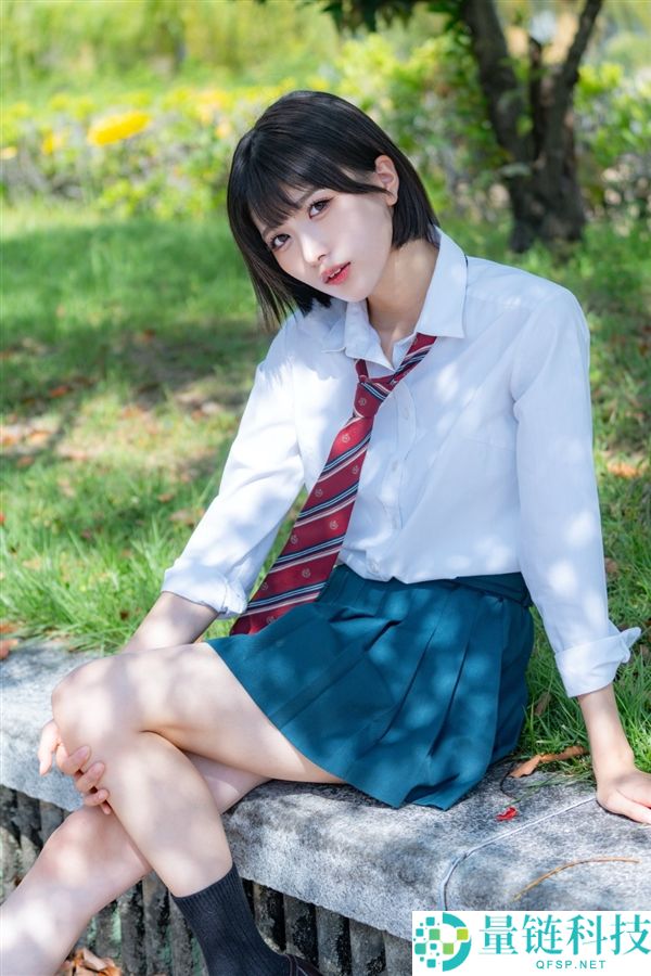 日本蜜斯姐优美Cos图赏：完美复原蒂法与蕾塞角色形象