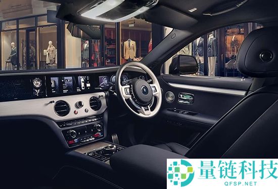 25万针9小时绣制劳斯莱斯古思特希奇版内饰,奢华西装风格车内装饰
