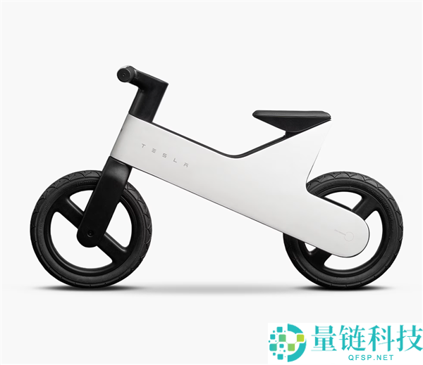 特斯拉发布儿童均衡车,售价约1526元人民币