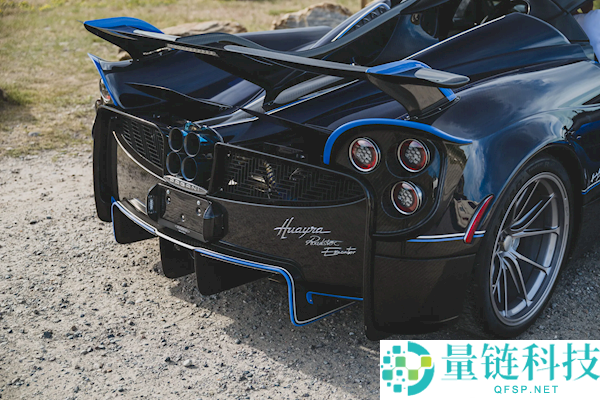 车主张外离世,绝世孤品帕加尼Huayra Roadster手动档即将拍卖
