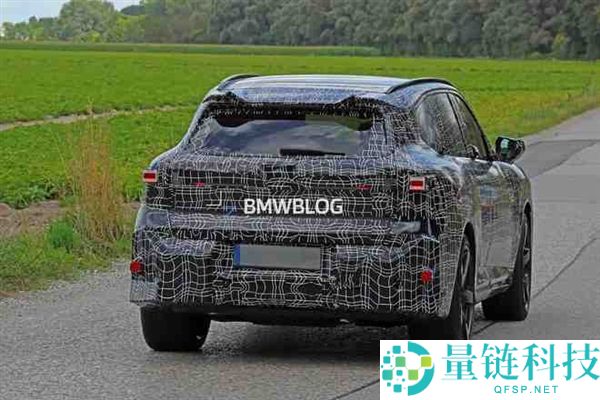 宝马X5家族史上最复杂一代：纯电X5 M原型车谍照曝光，搭载史上最大电池组