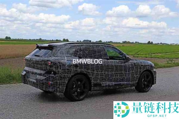 宝马X5家族史上最复杂一代：纯电X5 M原型车谍照曝光，搭载史上最大电池组