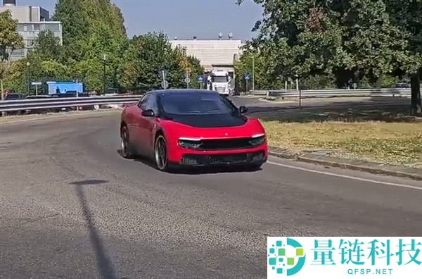 法拉利首款纯电车型Luce热销，一车难求：下单需等两年提车！