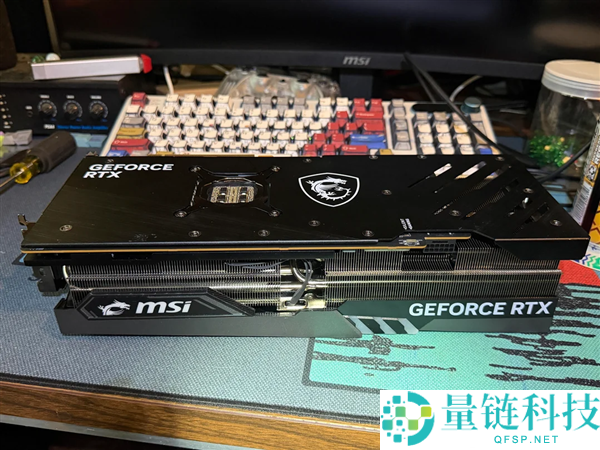 花1000多买RTX 4080拆解后竟发现空板，GPU和显存全无！