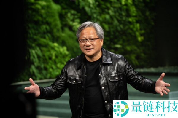 黄仁勋：马斯克在AI领域获胜，掌握三大核心范畴