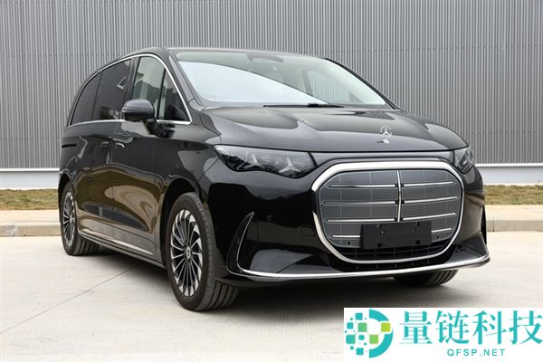 尊界V680与国产疾驰VLE对比:纯电动力与竞争力分析