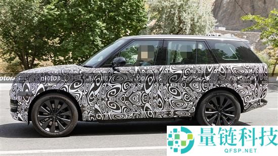 新款路虎揽胜谍照曝光：外观焕新，搭载112kWh纯电版与宝马V8