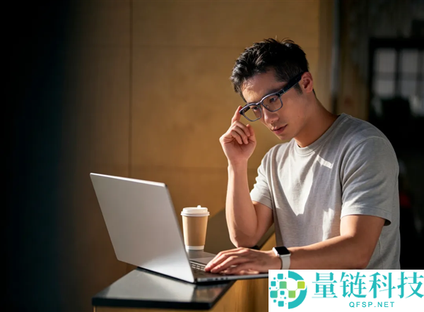 AI眼镜Livis二代下半年上市，原生鸿蒙版App开发中