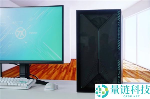 华硕天选7X台式机图赏：酷睿Ultra 9与RTX 5060 Ti强劲组合