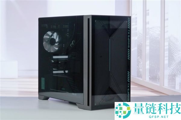 华硕天选7X台式机图赏：酷睿Ultra 9与RTX 5060 Ti强劲组合