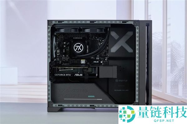华硕天选7X台式机图赏：酷睿Ultra 9与RTX 5060 Ti强劲组合
