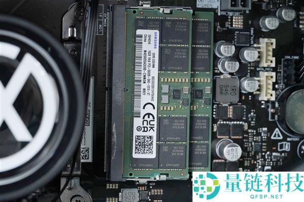 华硕天选7X台式机图赏：酷睿Ultra 9与RTX 5060 Ti强劲组合