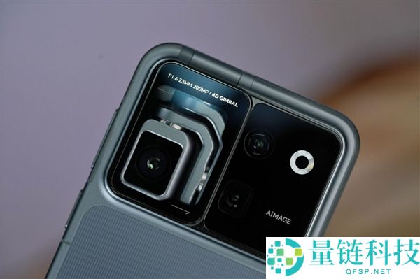 全球首款机械人手机光荣Robot Phone图赏:机身内置机械云台设计
