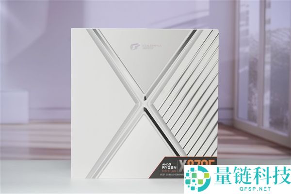 “七彩虹iGame X870E白火神图赏:沉金+背钻工艺,专为AMD X3D处理器设计”