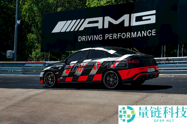 “CEO惊叹,疾驰康林松盛赞纯电AMG CLA 45:体验最顶尖的V8驾驶”