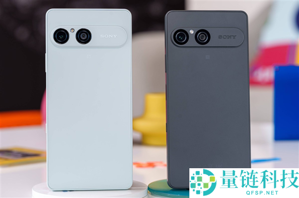 索尼Xperia 10 VIII发布:6.1英寸无孔屏与SD卡扩展,售价超5000元