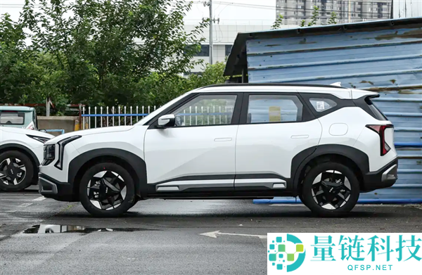 全新起亚赛图斯上市,内外设计全面升级,起价仅7.99万!