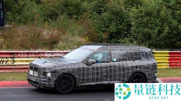 2028款宝马X7原型曝光:V8动力增强,成为最大车型