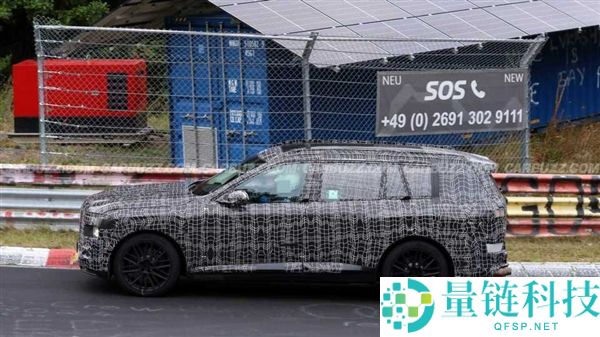 2028款宝马X7原型曝光:V8动力增强,成为最大车型