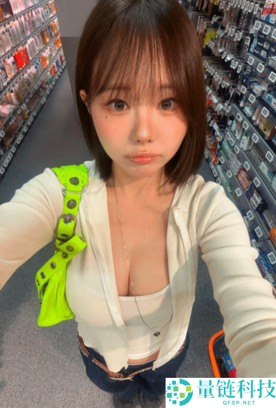 韩国百万网红穿搭惹丈夫不满,竟引发冲突