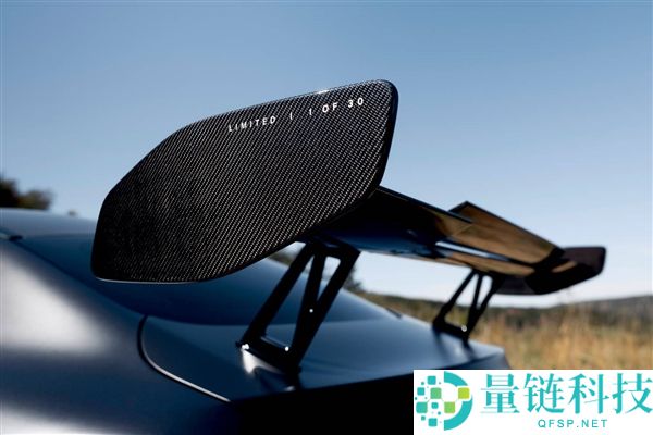 梅赛德斯AMG发布限量30台全手工打造高机能跑车